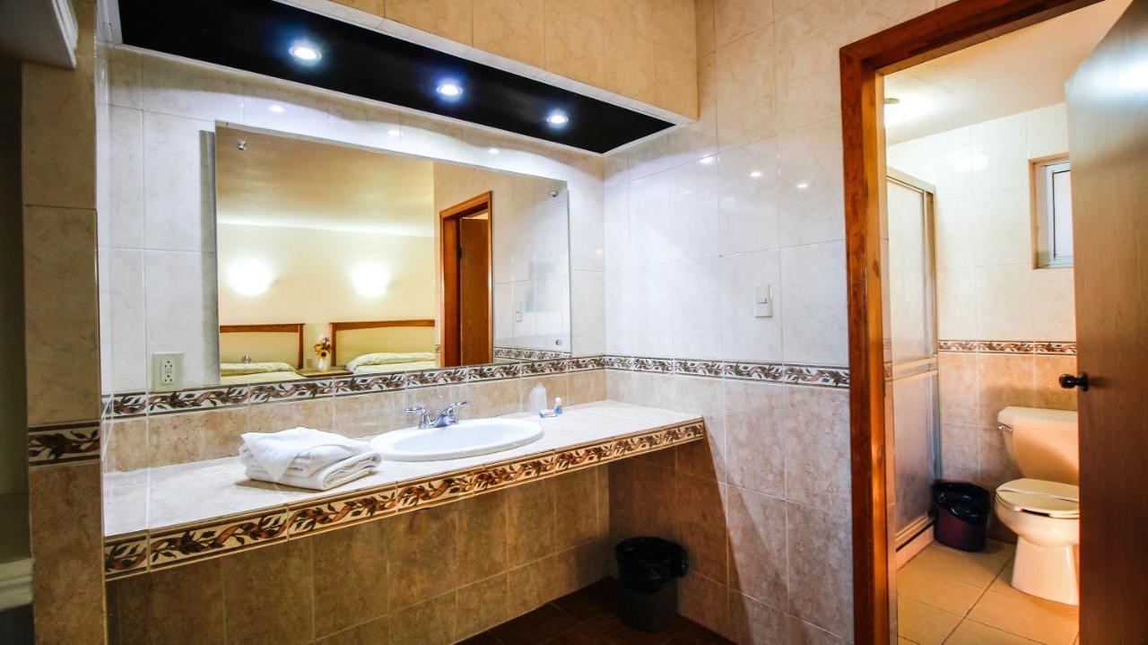 Hotel & Suites Marrod Τσιχουάχουα Εξωτερικό φωτογραφία